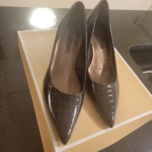 Bandolini heels